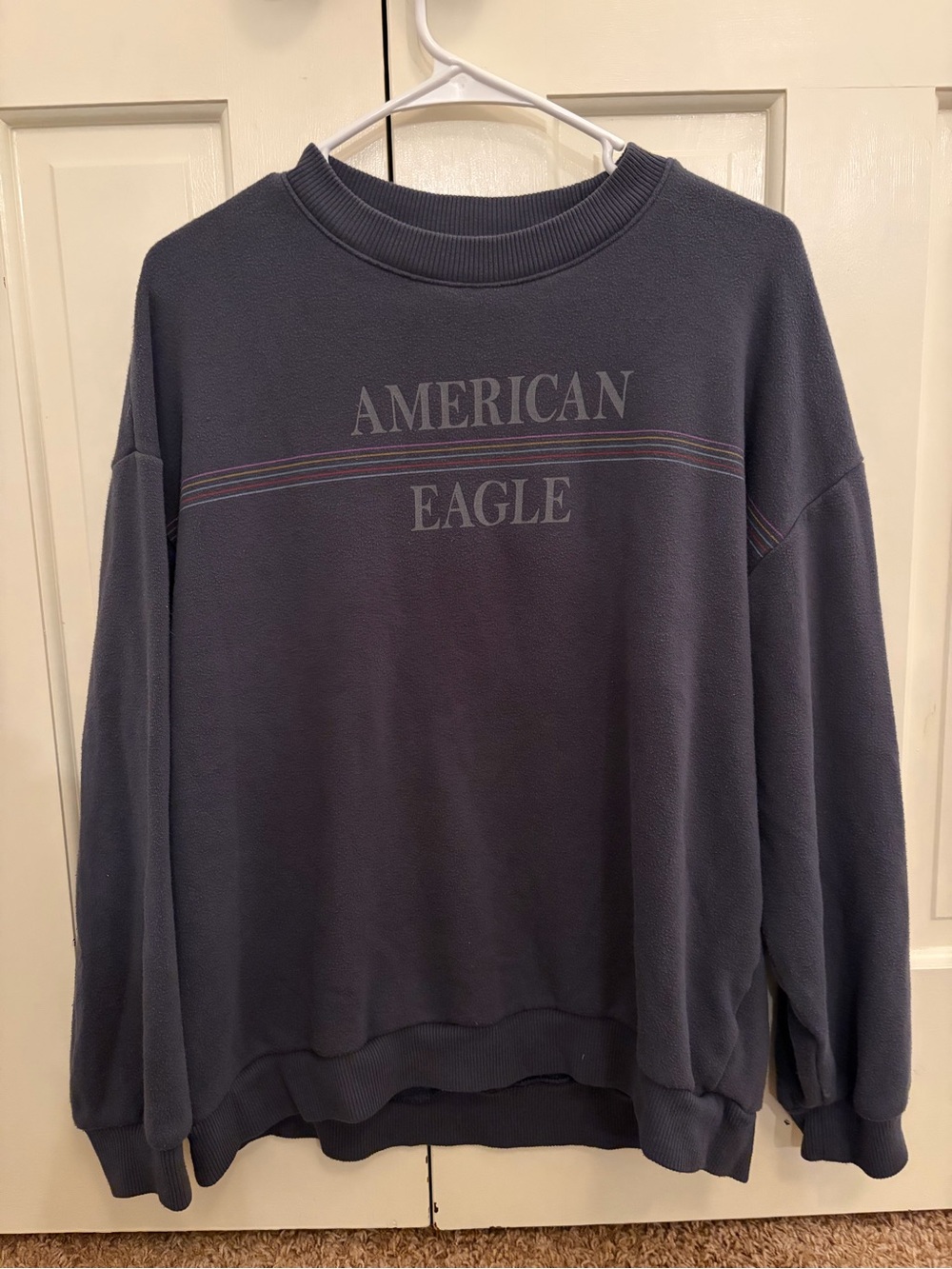 American Eagle crewneck